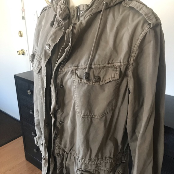 Buffalo Utility Jacket 🧥 in Khaki Color - Picture 2 of 7